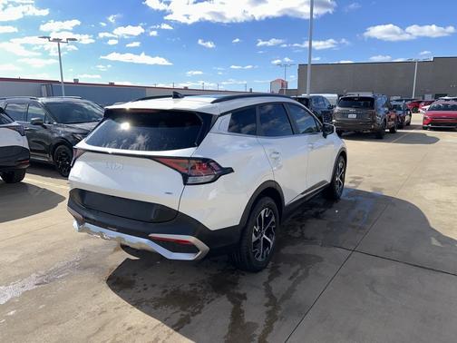 2024 Kia Sportage Hybrid EX