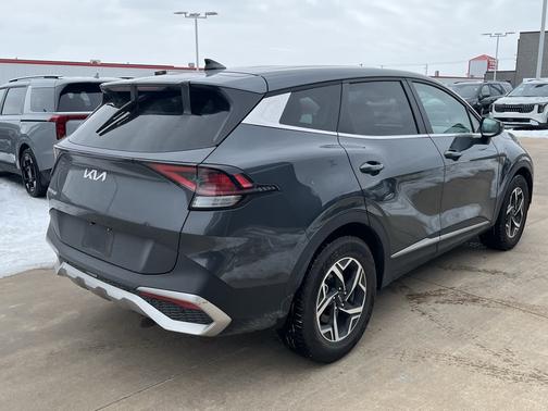 2024 Kia Sportage LX
