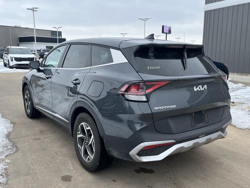 2024 Kia Sportage LX