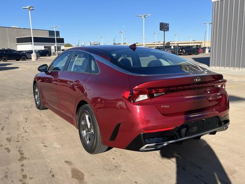 2021 Kia K5 LXS