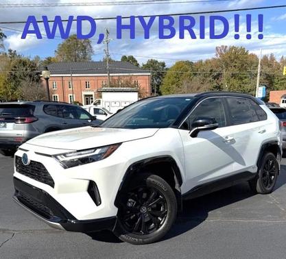 2024 Toyota RAV4 Hybrid SE