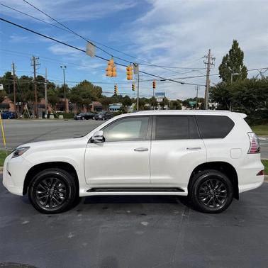 2023 Lexus GX 460 Premium
