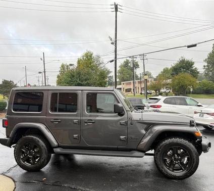 2022 Jeep Wrangler Unlimited Sahara Altitude