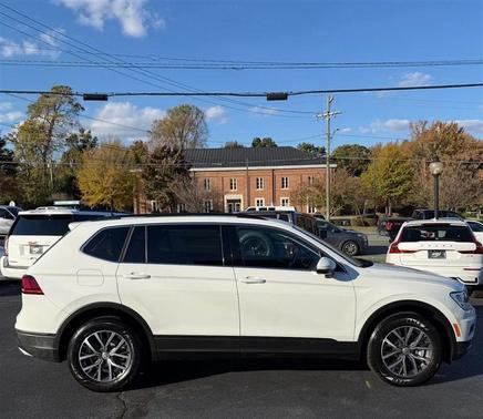 2019 Volkswagen Tiguan 2.0T SE 4MOTION