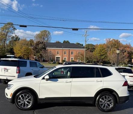 2019 Volkswagen Tiguan 2.0T SE 4MOTION