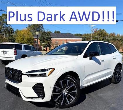 2024 Volvo XC60 B5 Plus Dark Theme
