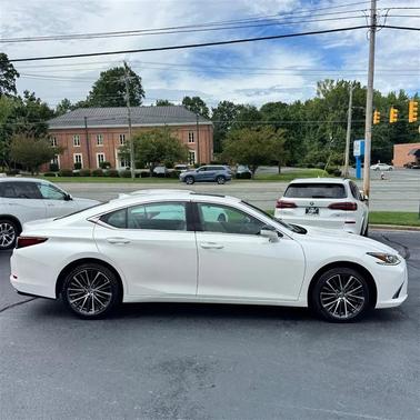 2024 Lexus ES 350 Luxury