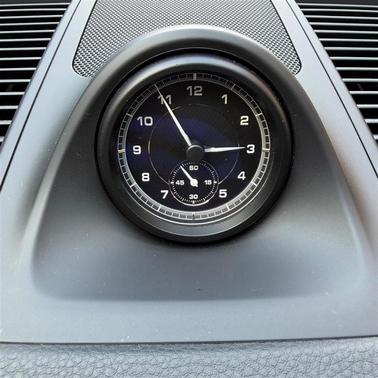 Carrara White Metallic 2023 Porsche Macan Macan S