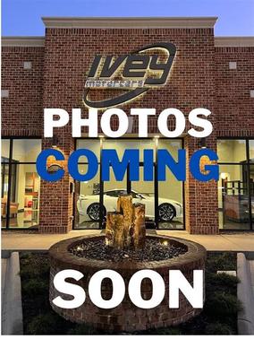 Carrara White Metallic 2023 Porsche Macan Macan S