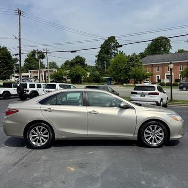 2017 Toyota Camry XLE