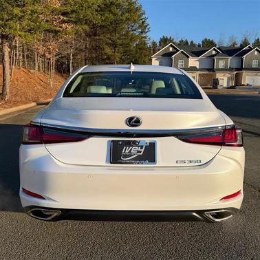 2024 Lexus ES 350 Base