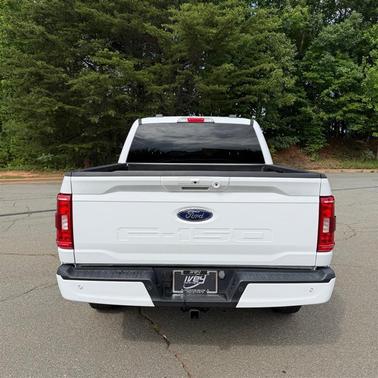 Oxford White 2023 Ford F-150 XLT