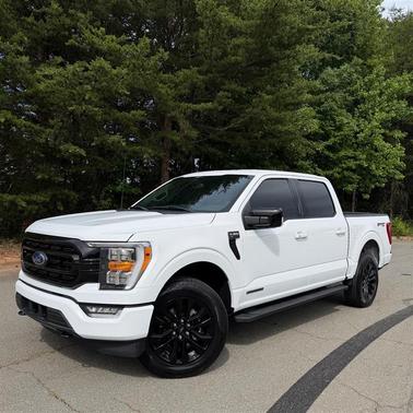 Oxford White 2023 Ford F-150 XLT