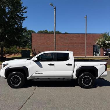 Ice Cap 2025 Toyota Tacoma TRD Off Road