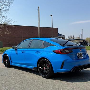 Boost Blue Pearl 2025 Honda Civic Type R