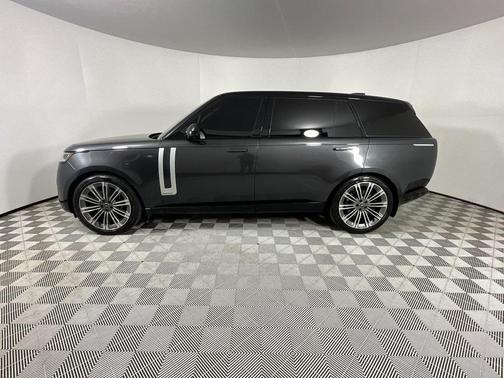 2024 Land Rover Range Rover P530 Autobiography