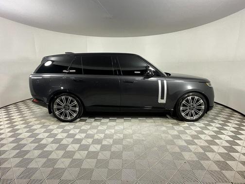 2024 Land Rover Range Rover P530 Autobiography