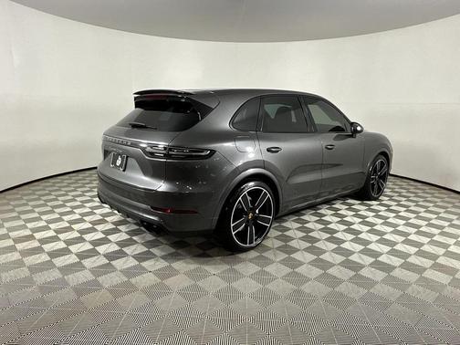 2020 Porsche Cayenne Turbo