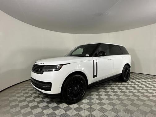 2025 Land Rover Range Rover P530 SE