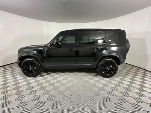 2024 Land Rover Defender 110 P300