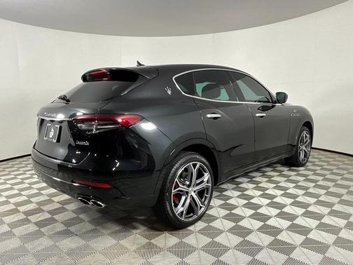2023 Maserati Levante GT