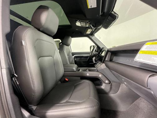 2026 Land Rover Defender S