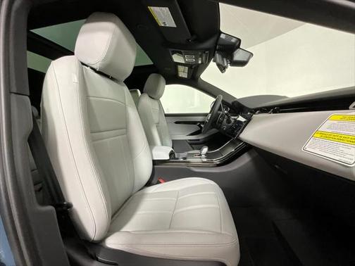 2026 Land Rover Range Rover Evoque Core S
