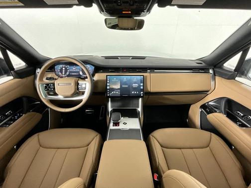 2026 Land Rover Range Rover P530 SE 7 Seat