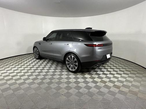 2023 Land Rover Range Rover Sport SE