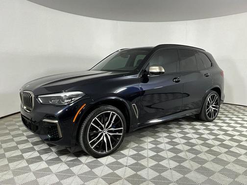 2022 BMW X5 M50i