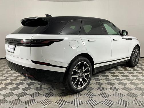 2026 Land Rover Range Rover Velar P250 SE R-Dynamic
