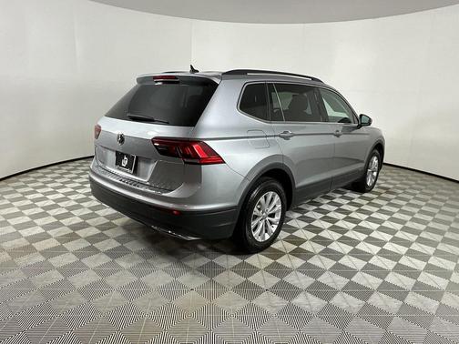 2019 Volkswagen Tiguan 2.0T SE
