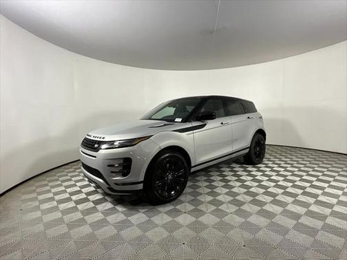 2026 Land Rover Range Rover Evoque Dynamic SE