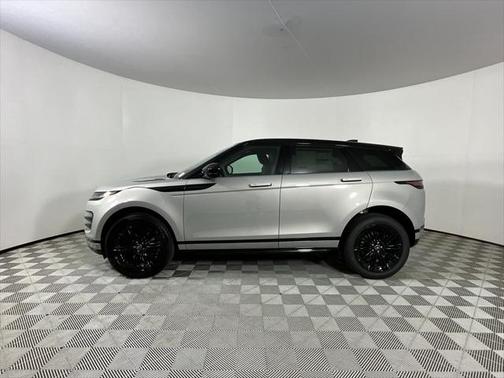 2026 Land Rover Range Rover Evoque Dynamic SE