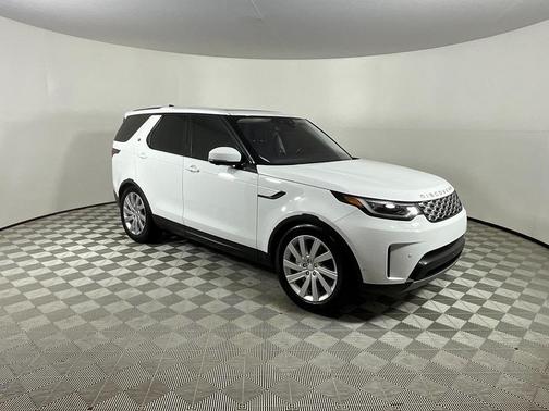 2022 Land Rover Discovery P300 S