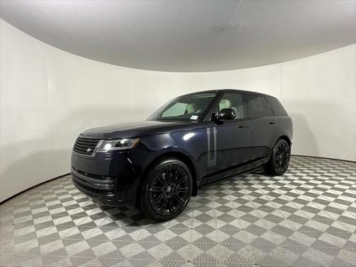 2025 Land Rover Range Rover P530 SE