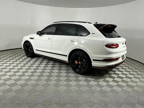 2025 Bentley Bentayga S Black Edition