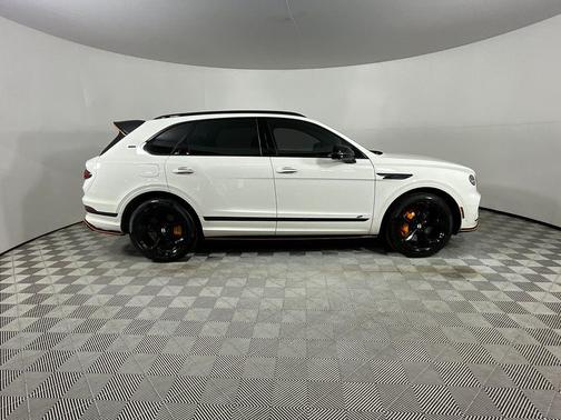 2025 Bentley Bentayga S Black Edition