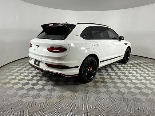 2025 Bentley Bentayga S Black Edition