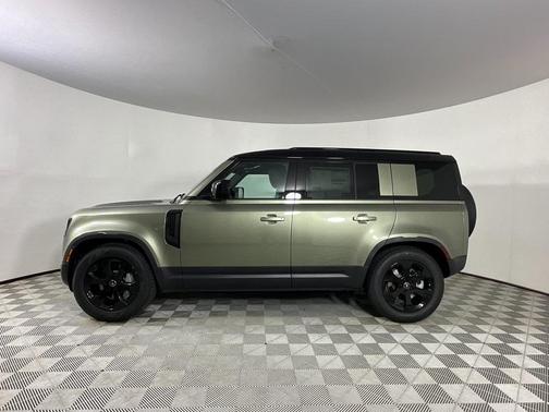 2025 Land Rover Defender 110 P400 S