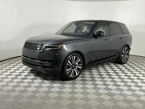 2023 Land Rover Range Rover P530 SE