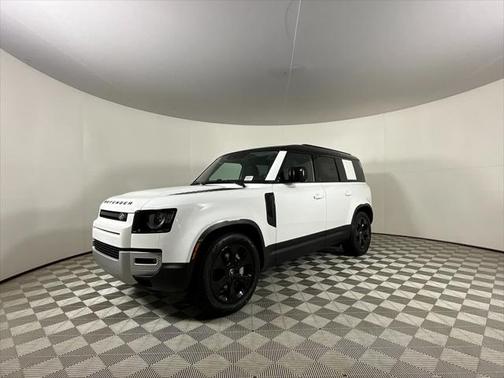 2025 Land Rover Defender 110 P400 S