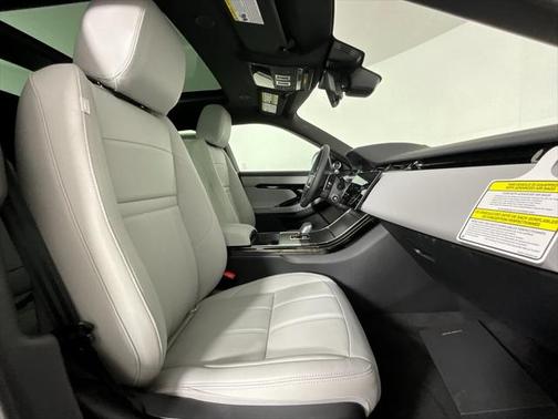2026 Land Rover Range Rover Evoque Core S