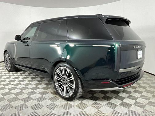 2025 Land Rover Range Rover P530 Autobiography