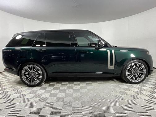2025 Land Rover Range Rover P530 Autobiography
