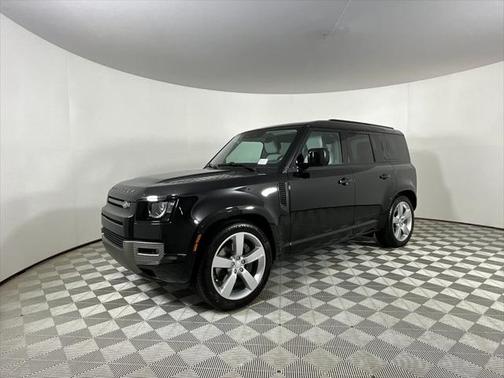 2025 Land Rover Defender 110 P400 X-Dynamic SE