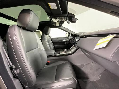 2026 Land Rover Range Rover Velar P400 Dynamic SE