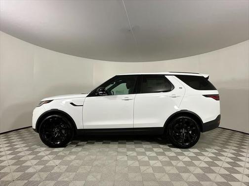 2025 Land Rover Discovery P300 S