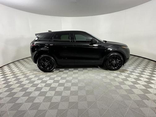 2025 Land Rover Range Rover Evoque Core S