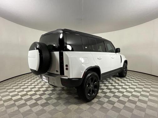 2023 Land Rover Defender 110 S